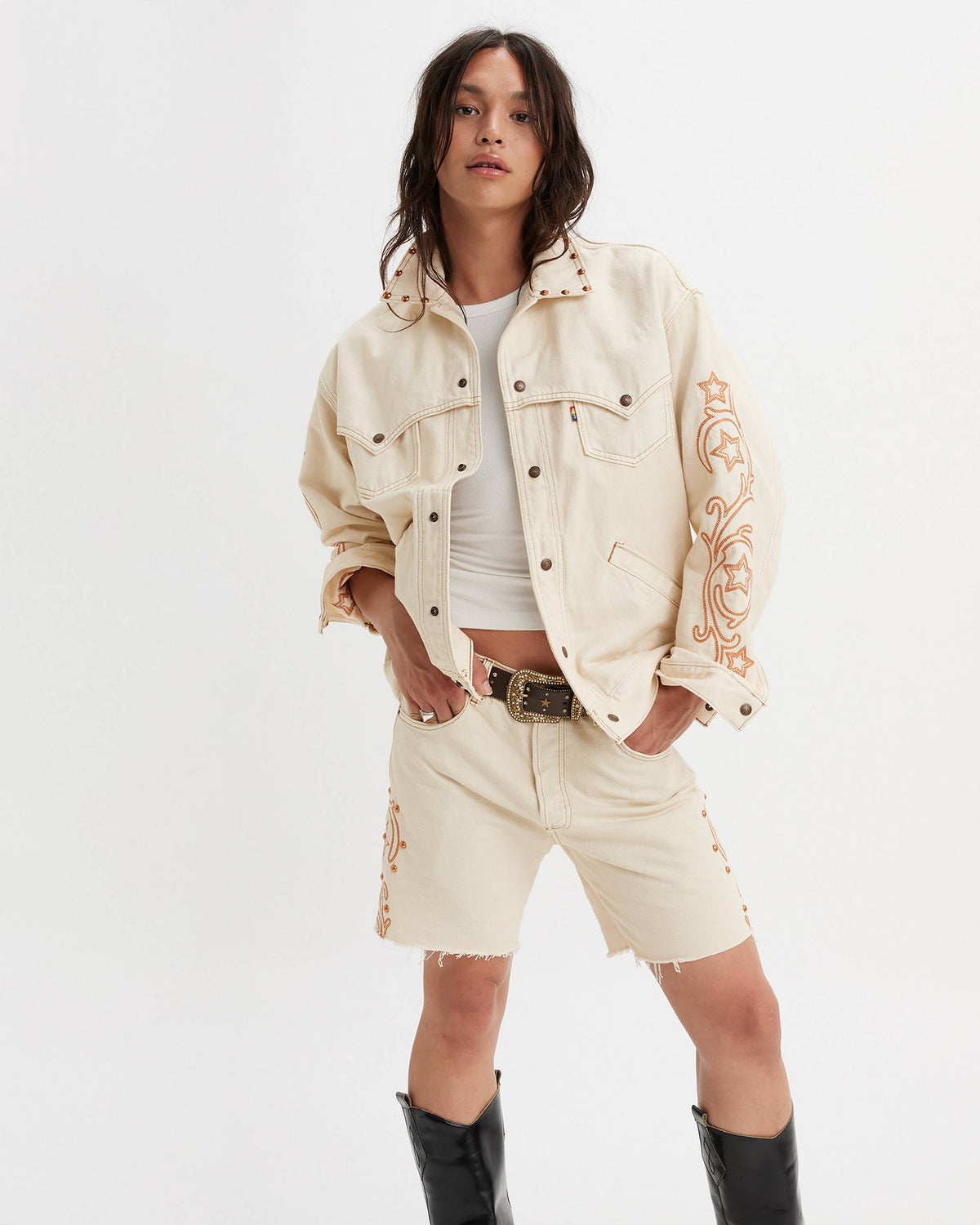 COMPLETO Levi's® Pride Giacca Trucker Western Liberation & Pride 501® '93 Cut-off Shorts — vista 2